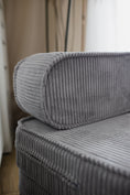 Bild in Galerie-Betrachter laden, Zweiteilige Klappmatratze mit Kopfstütze – Komfort, Stil und Vielseitigkeit in Ihrem Zuhause!