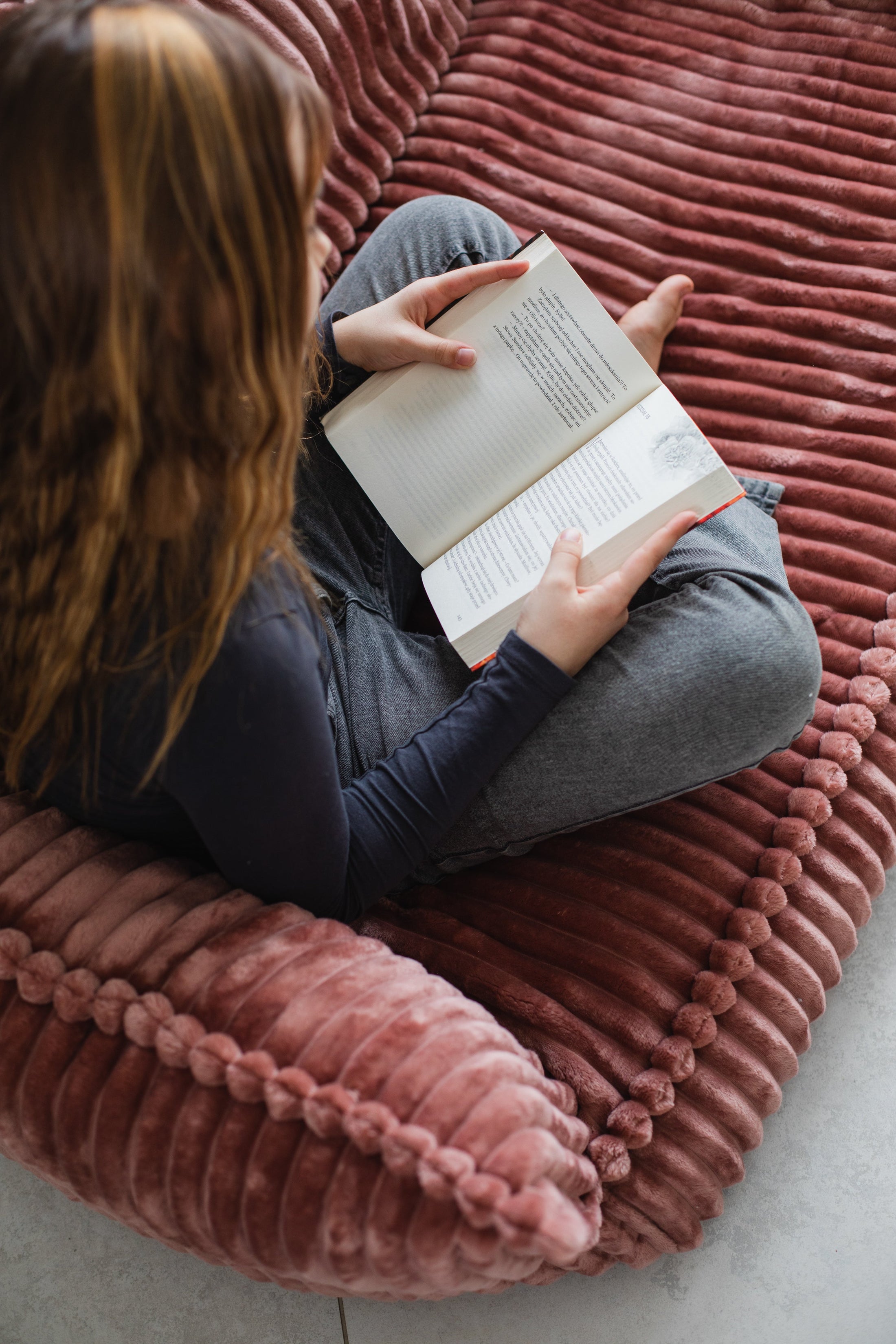 Kindersofa – weich, bequem, perfekt zum Ausruhen und Spielen