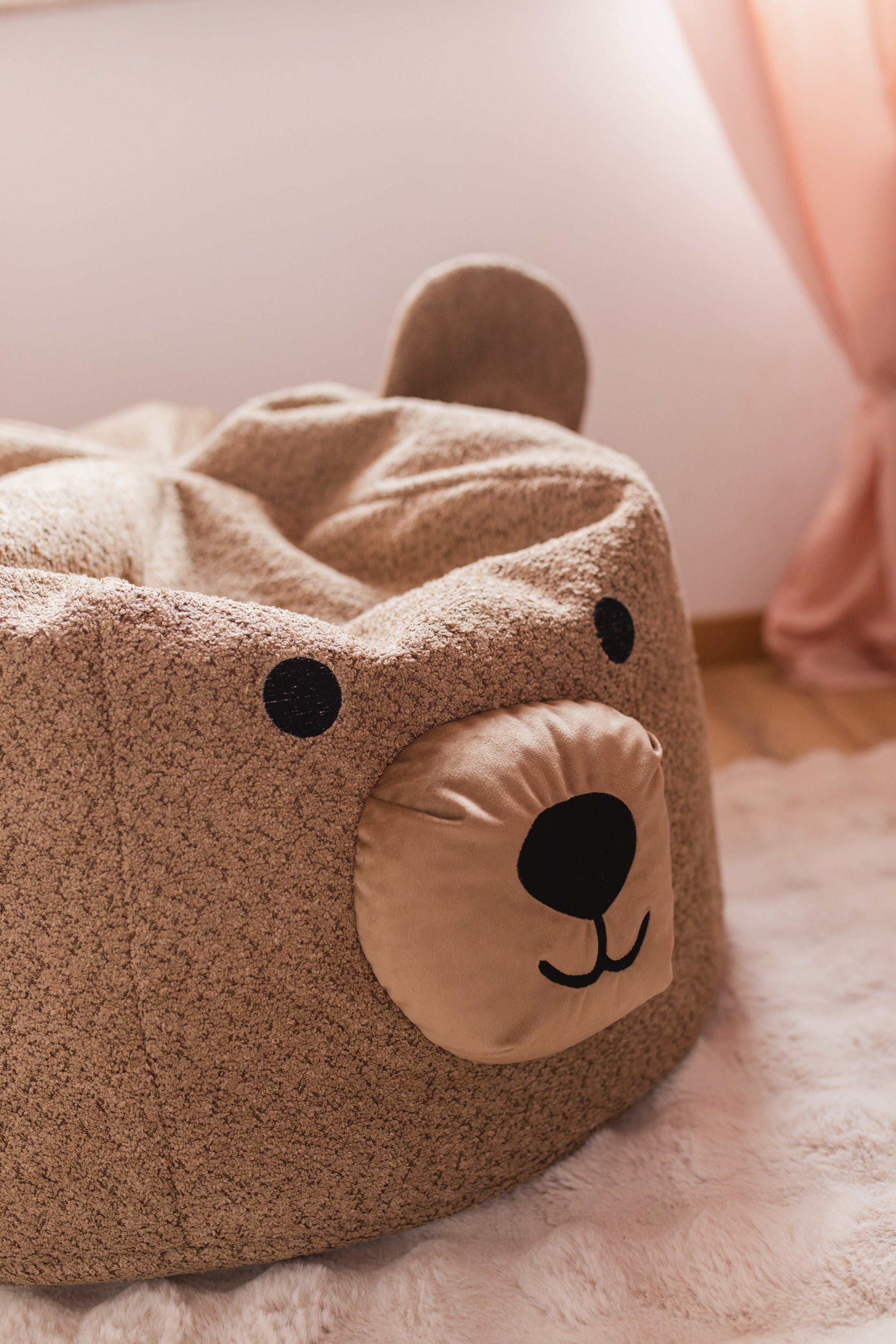 Pouf a forma di orso: il comodo amico del tuo bambino!