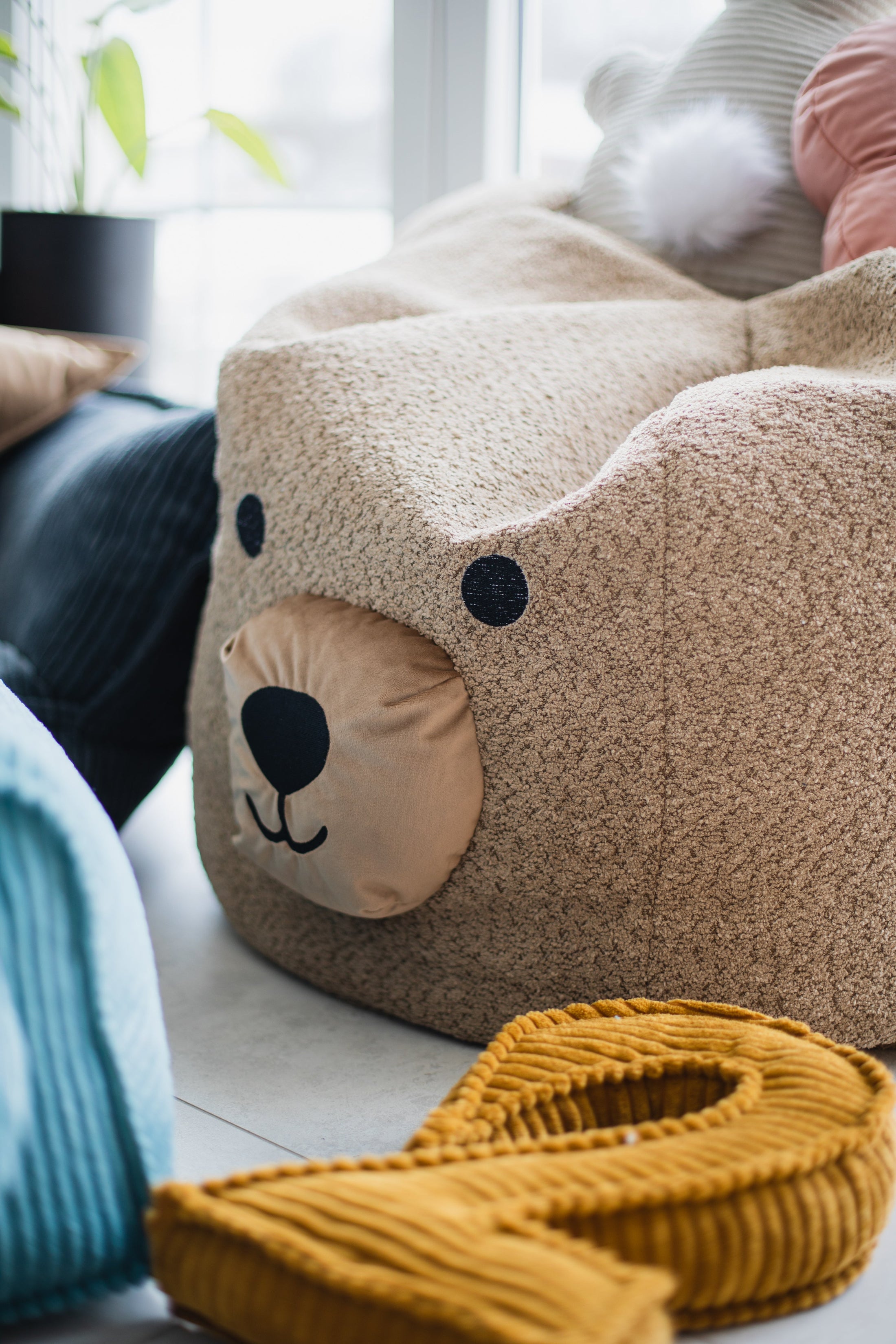 Pouf a forma di orso: il comodo amico del tuo bambino!