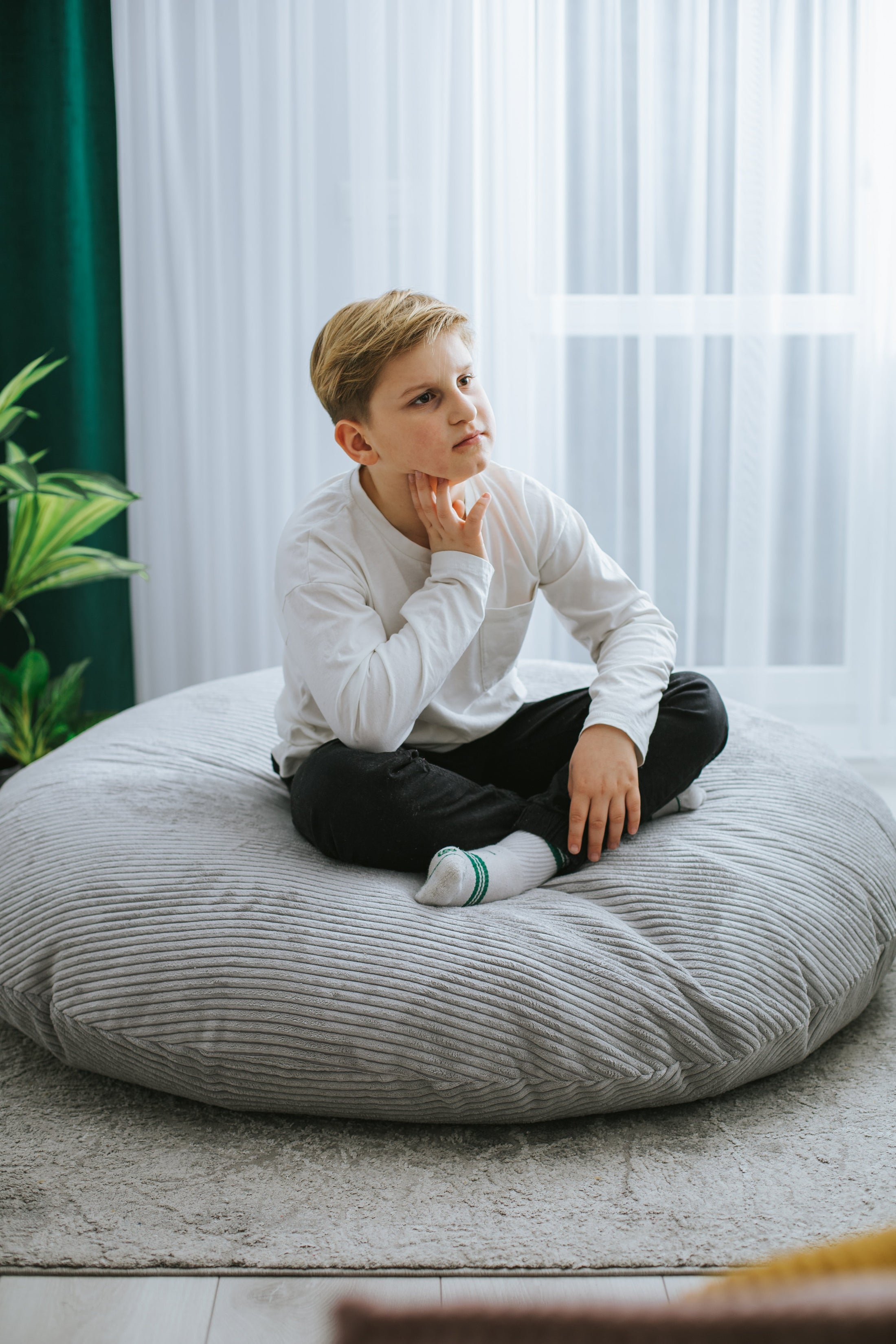 Sitzsack Beanbag Bodenkissen Cord - Sitzsack zum Entspannen im Wohnzimmer, auf der Terrasse und im Garten